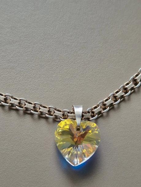 Strieborný náhrdelník so swarovski srdiečkom, 