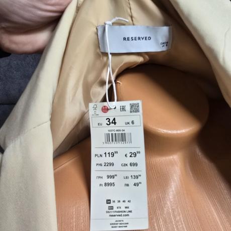 Sako kremove, reserved,34