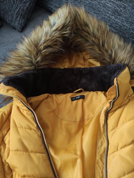 Bunda na zimu, f&f,40