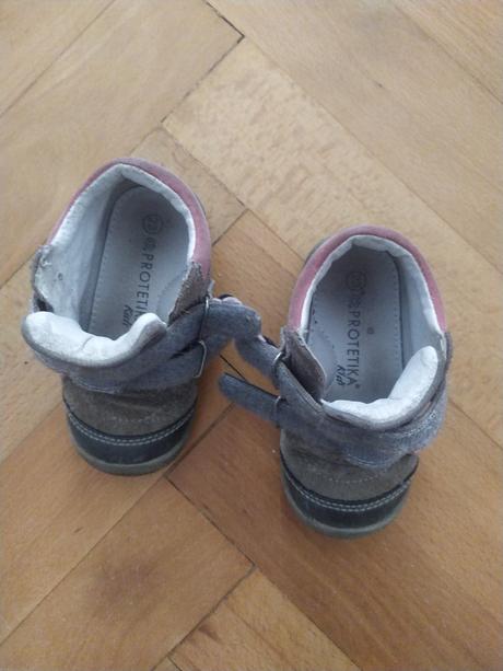 Topanky detske, protetika,23