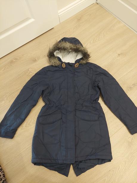 Zimna bunda, 140