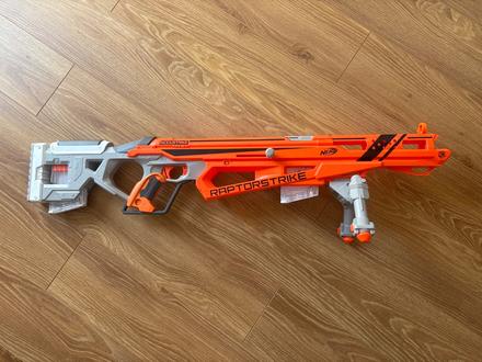 Nerf raptirstike,