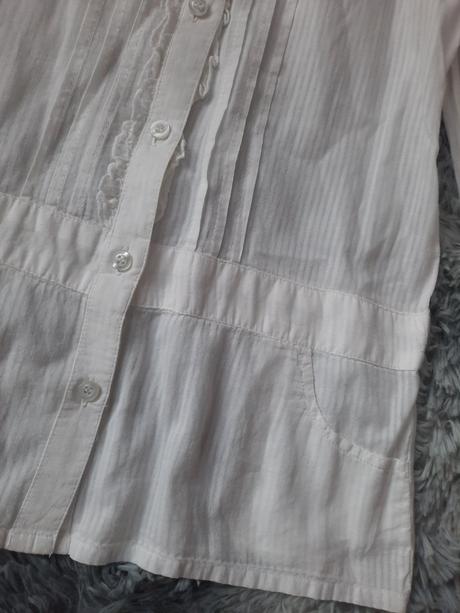 Krásna športovo- elegantná blúzka, 140