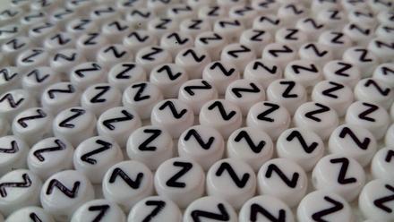 Písmenka lentilkové z, 