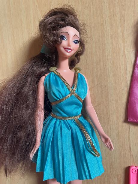 Barbie,