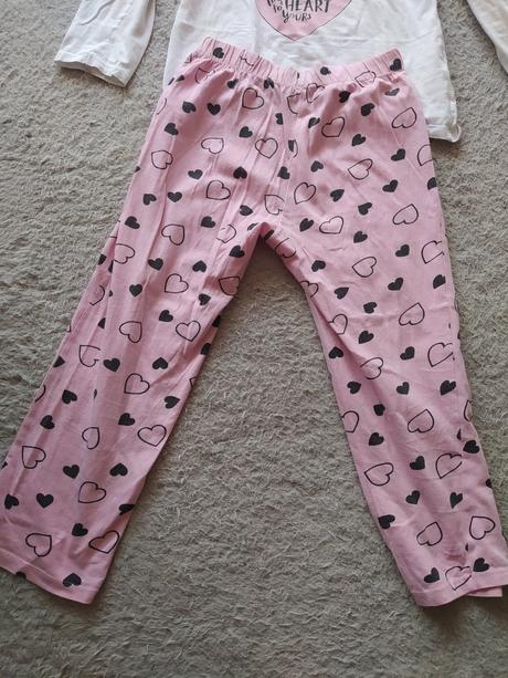 Dievčenské pyžamo disney, disney,134