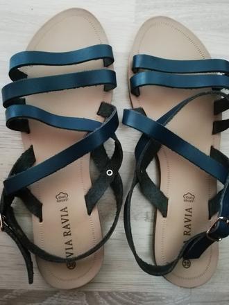 Dievčenské letné sandále., 38