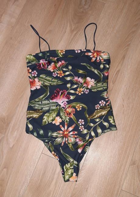 Jednodielne plavky, h&m,38