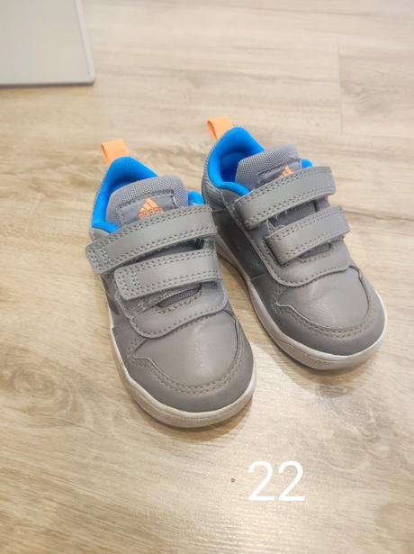 Adidas tenisky, adidas,22
