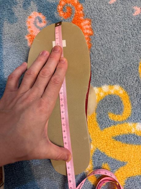 Nové vlnené papučky, 38