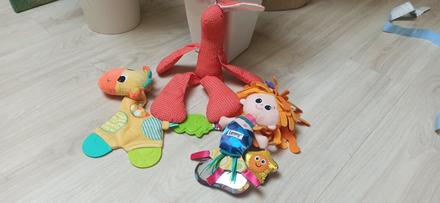 3x hračky pre najmenších,