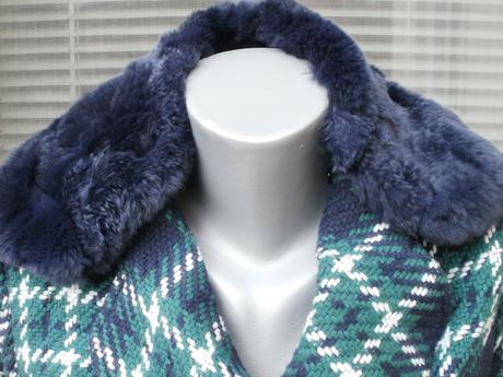 Sáčko s odnímateľným kožušinovým golierom, m