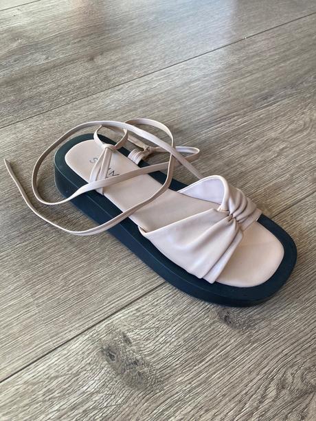 Simmi london sandále, 39