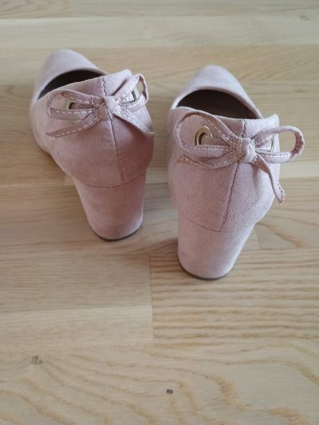 Semišové lodičky, 38