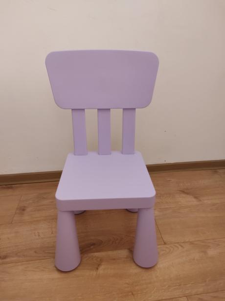 Detský stôl so stoličkami, 