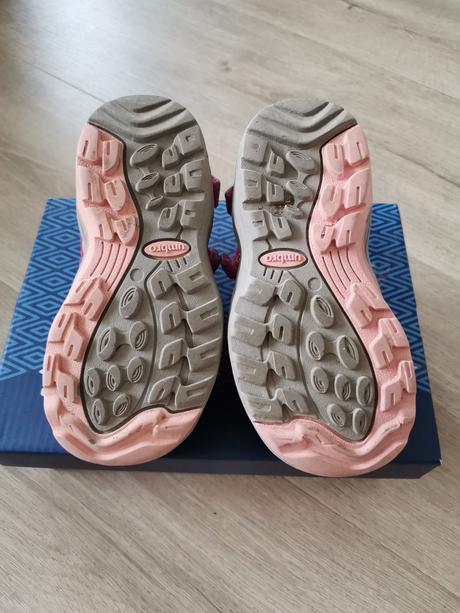 Botaskové sandálky, umbro,25