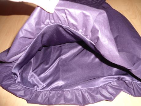 Fialove puzdrove saty bez ramienok, s