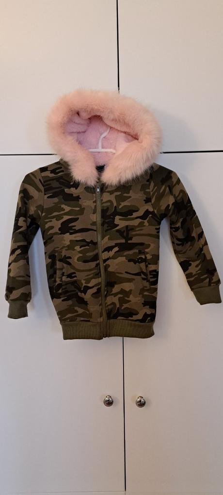 Prechodná mikina, 122