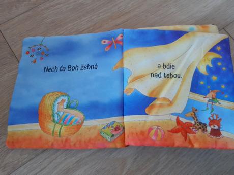 Textilná knižka milované božie dieťatko,