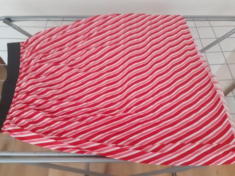 Damska cervenoruzova midi sukna, 164