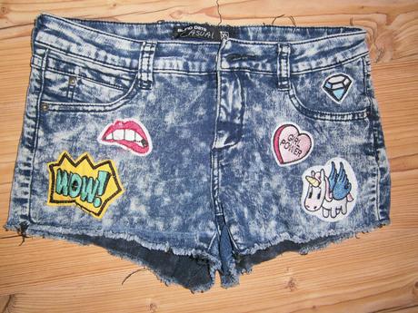 Kraťasy po 3 eur/ks, colours of the world,xs