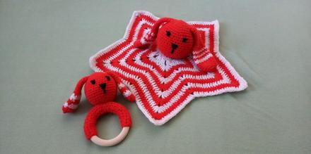 Háčkované hračky,