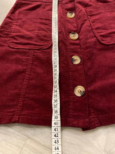 Menčestrová sukňa, s