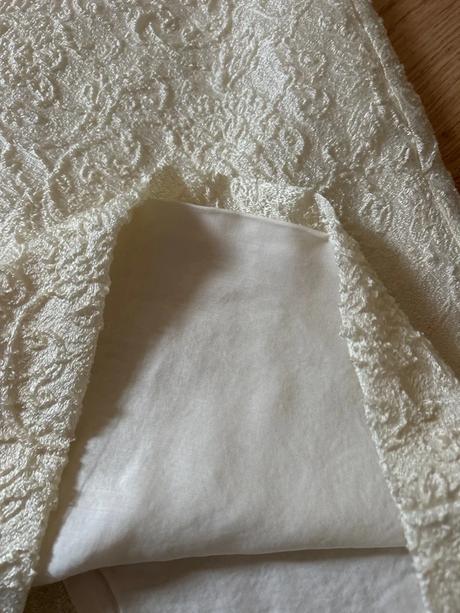 Nenosené sukňa s visačkou pc 36 eur, zara,s