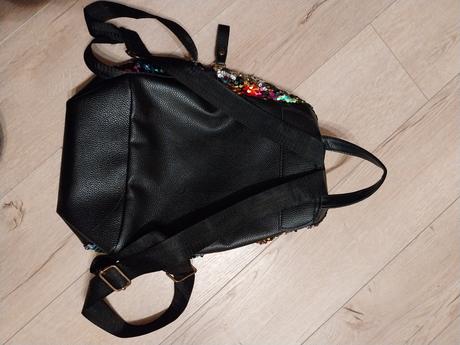 Štýlový filtrovaný ruksak, 