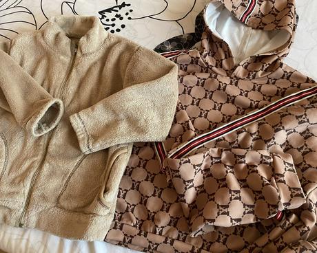 Teplá mäkká chlpatková mikina v. 122/128, 122