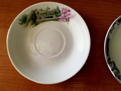 Porcelánové tanieriky, 