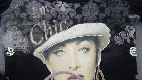 Tričko s kamienkovou aplikáciou, s