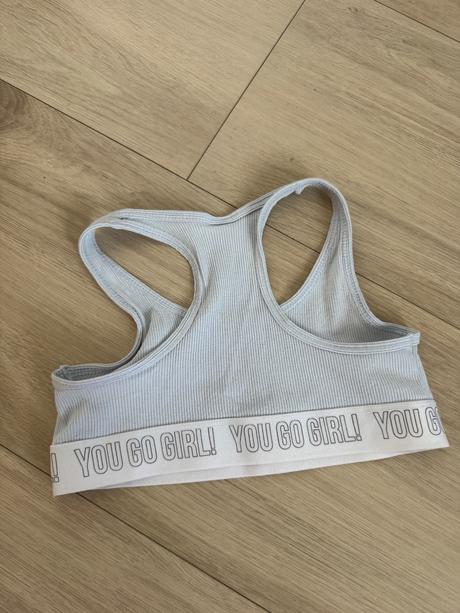 Dievčenska podprsenka, sinsay,146