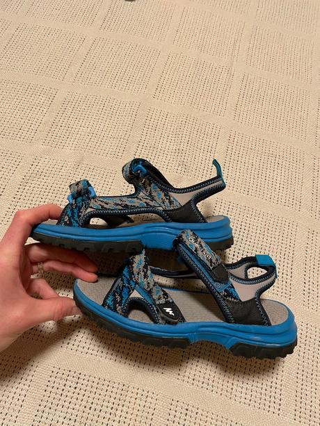 Sandalky, quechua,35