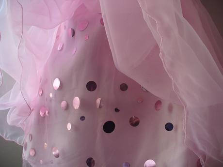 Princeznovske saty, m