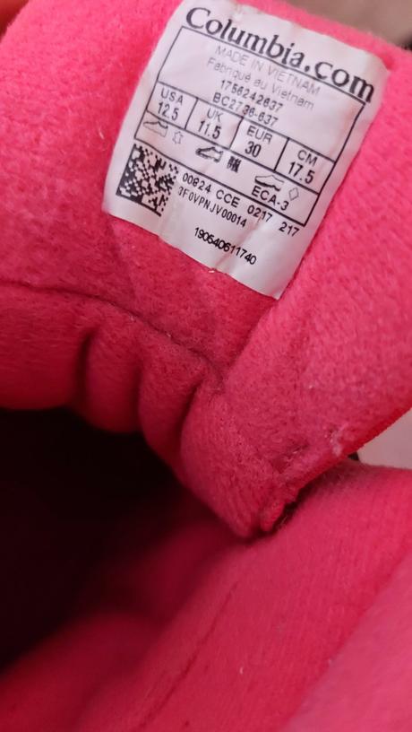 Snehule columbia, columbia,30