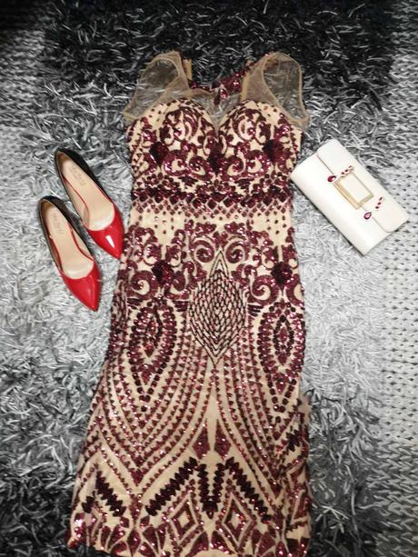 Krasne spoločenske šaty, xs