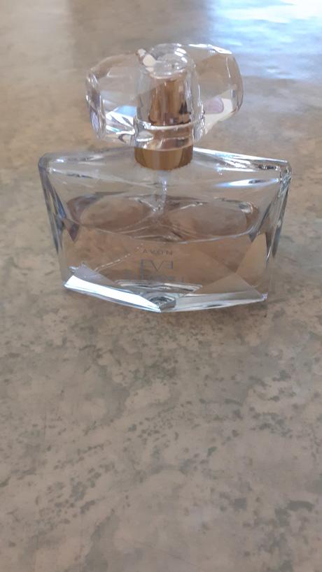 Parfém avon eva, 