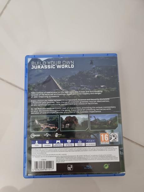 Predám hru na ps4 jurassic world evolution, 