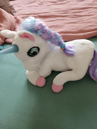 Rozprávajúci jednorozec,