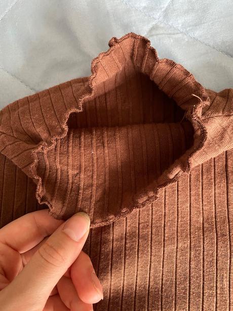 Hnedý tenší rolák, xs