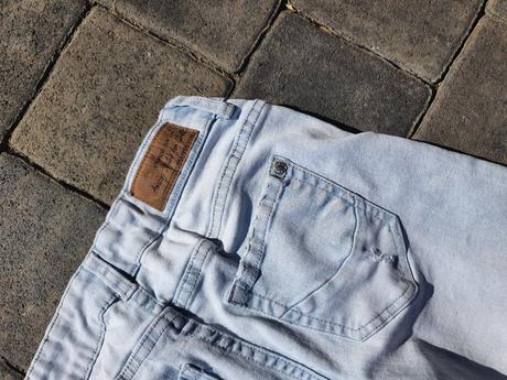Roztrhané elastické jeans veľ. 158, 158