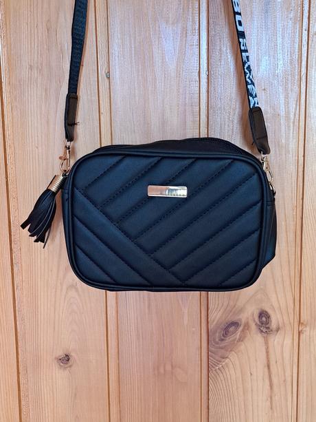 Crossbody kabelka,