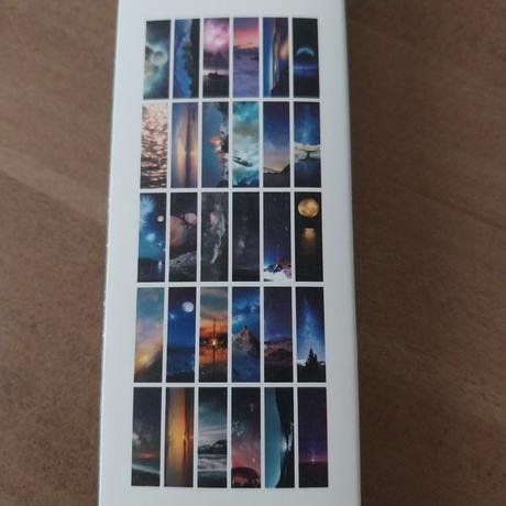 Balenie 30k papierovych farebnych zaloziek,