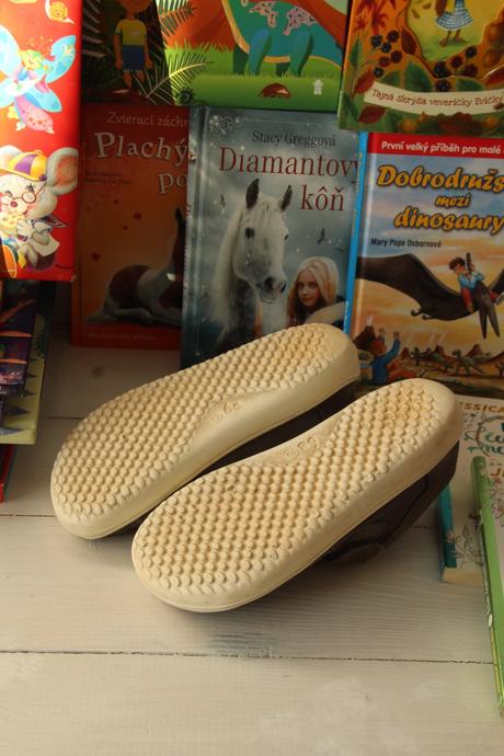 Be lenka v.32 barefoot, be lenka,32