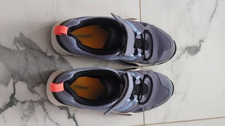 Chlapčenské botasky, adidas,38