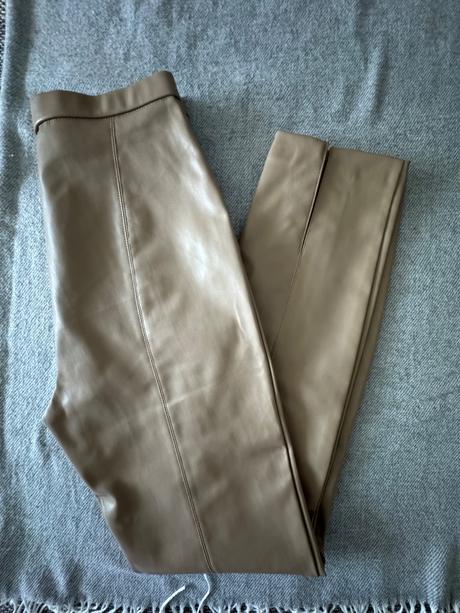 Zara kozene leginy uplne nove, zara,m