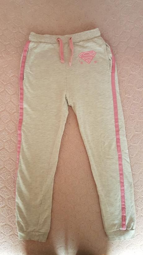 Dievčenské tepláky veľkosť 134, sinsay,134