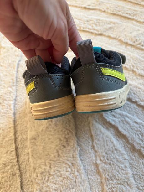Tenisky, nike,28