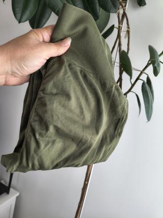 Olivovo zelené push-up športové legíny l, l